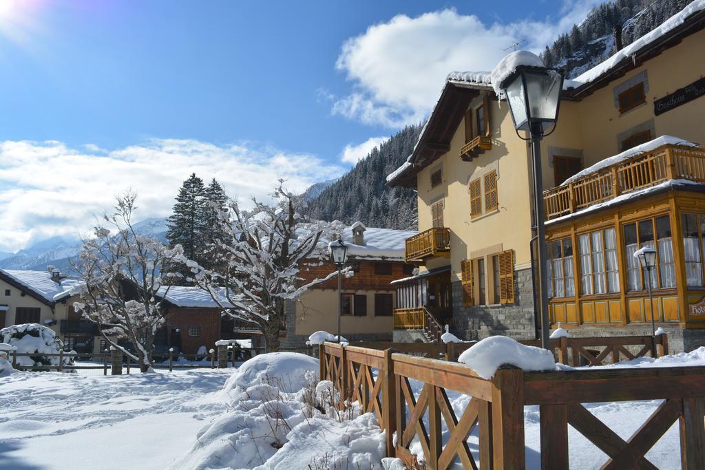 Hotel Villa Tedaldi Gressoney-Saint-Jean Exterior photo